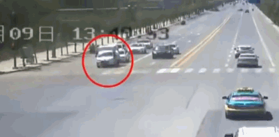 【每日平安143】遇查闯卡冲动跳河一吹仪器没酒精,竞标失败报复同行击落十数无人机